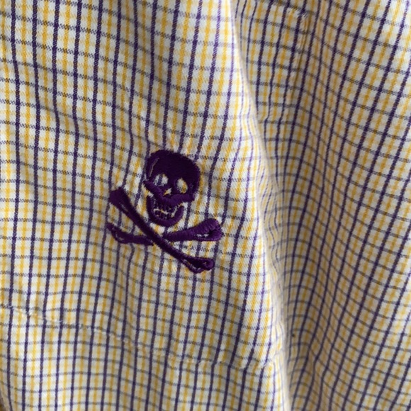 Men’s casual button down - Picture 2 of 3